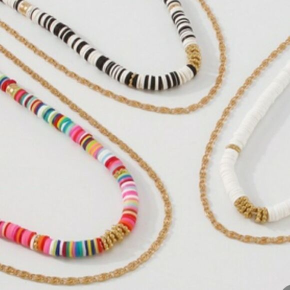 50% off 3 or more Layered Necklace Multi-color Faux Puka Choker & Gold Chain - Picture 7 of 11